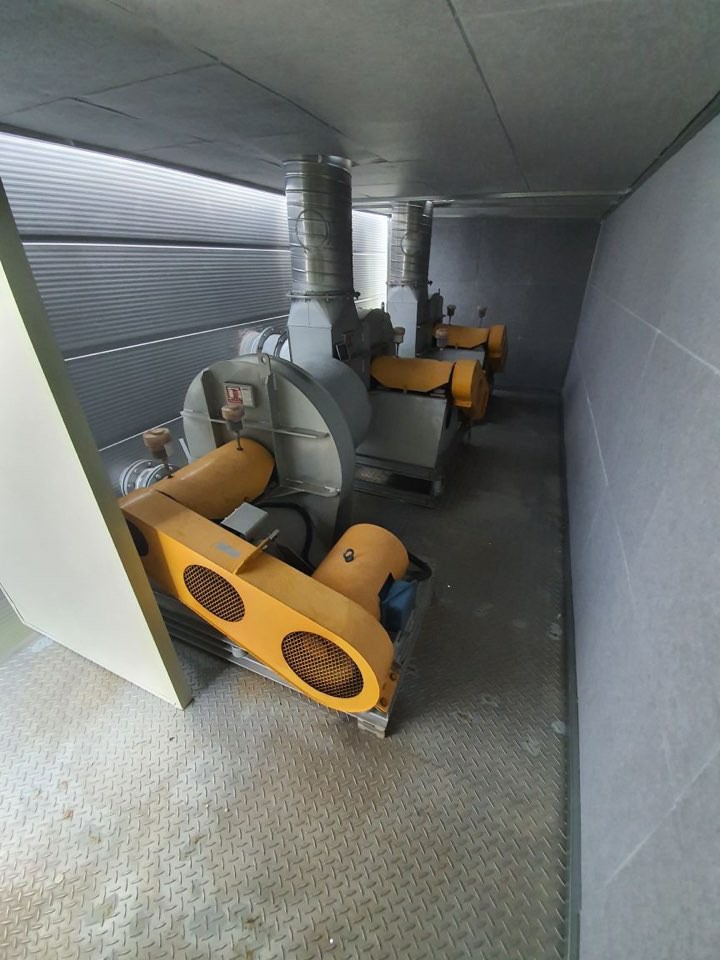 3067612046_3fckIdjF_c29aba63271f202e8a9c4a8f457b658dda8534be.jpg 이미지크게보기